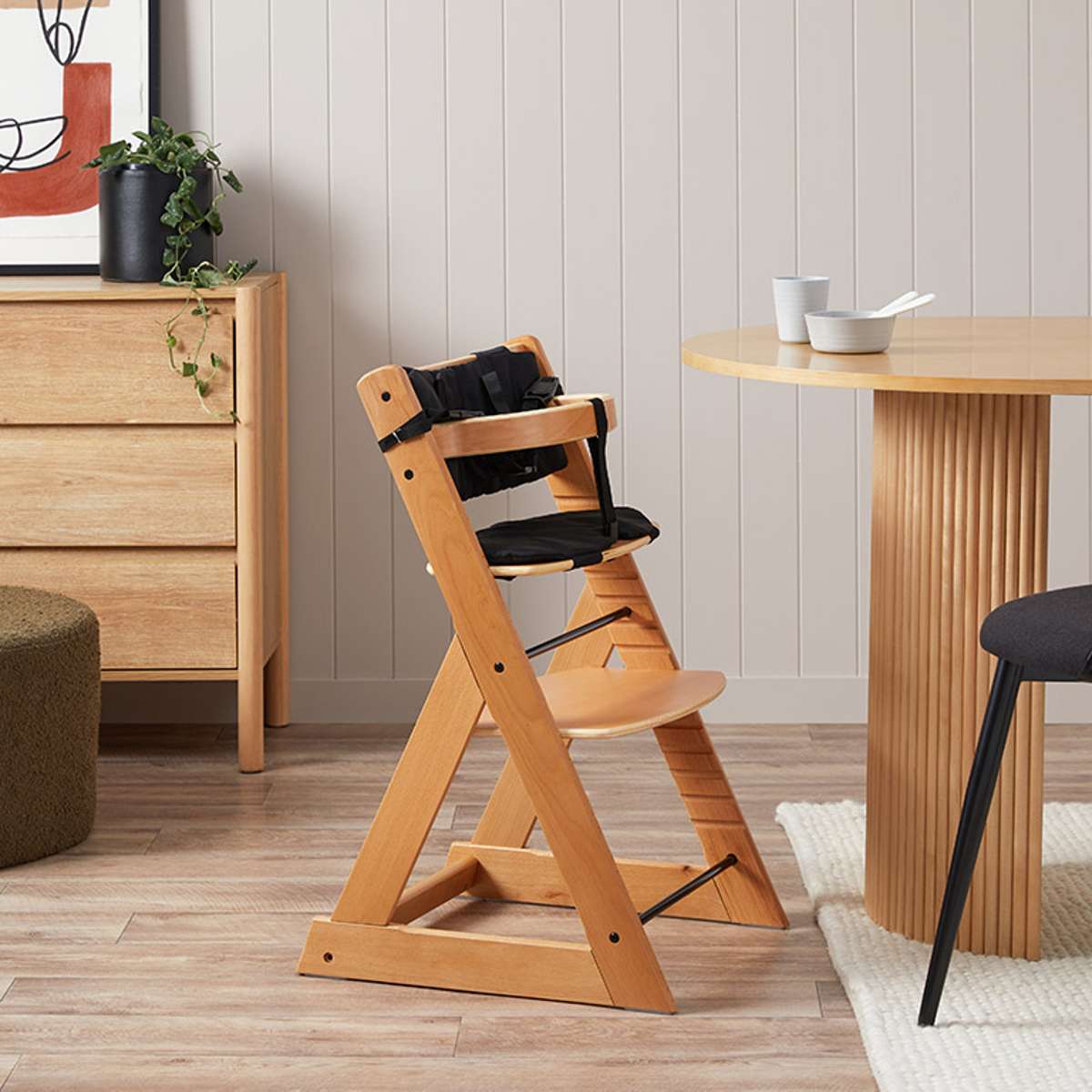 Model High Chair Soho Wooden Highchair By Mocka - Shop Nursery Furniture