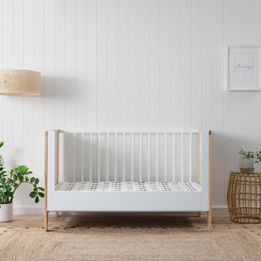 Cot Toddler Bed Conversion Buy Kids Furniture At Mocka