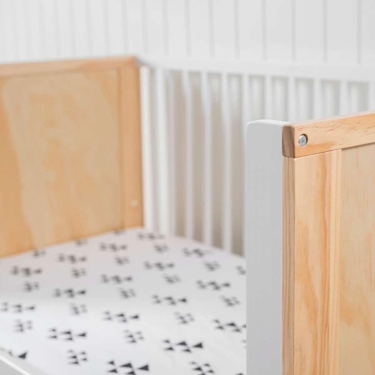 Cot Toddler Bed Conversion Buy Kids Furniture At Mocka