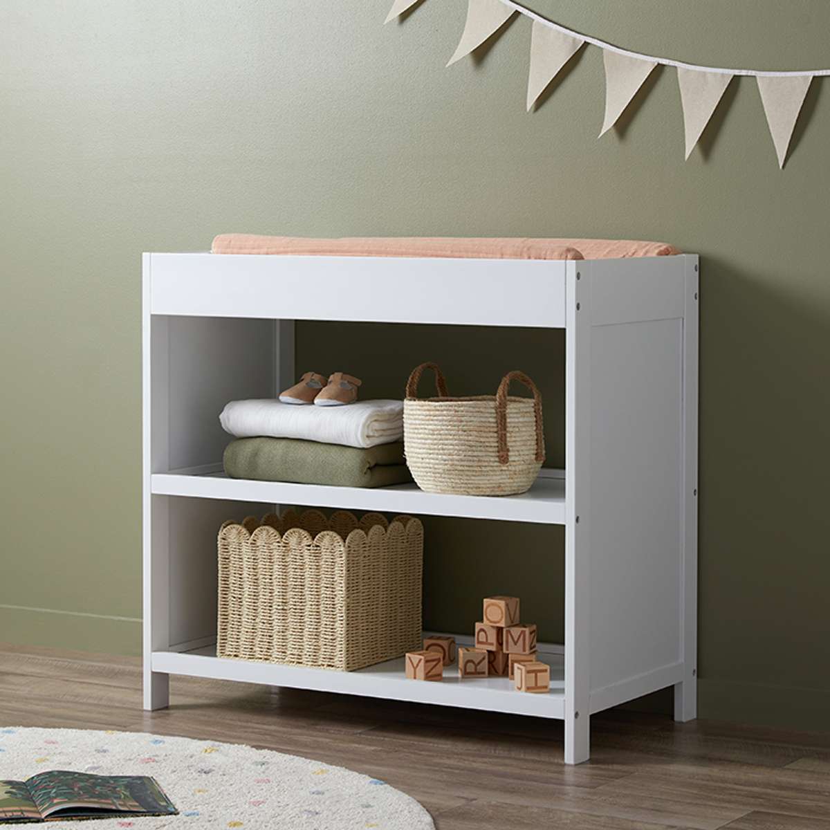 Aspiring Change Table - White