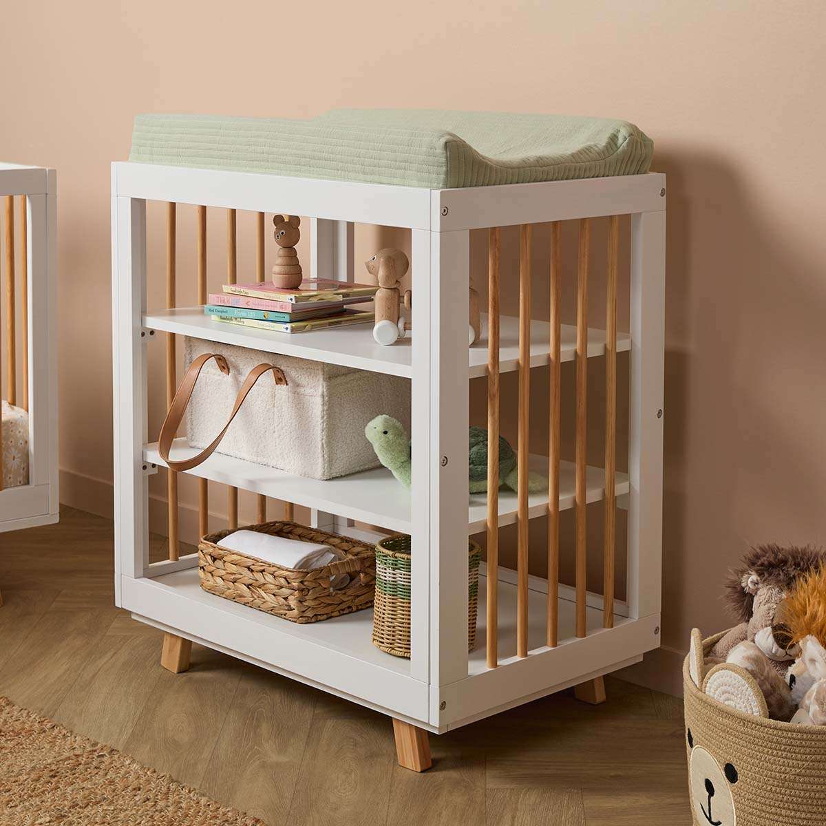 Aspen White/Natural Six Piece Nursery Set