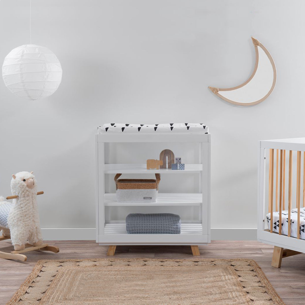 Aspen Change Table - White/Natural