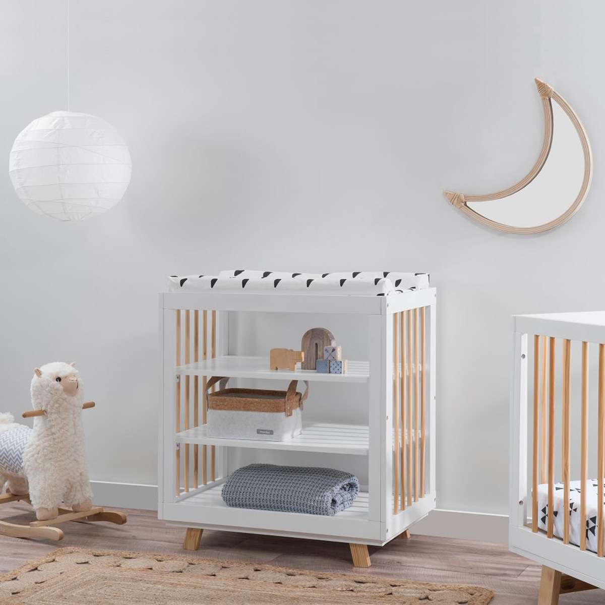 Aspen White/Natural Six Piece Nursery Set