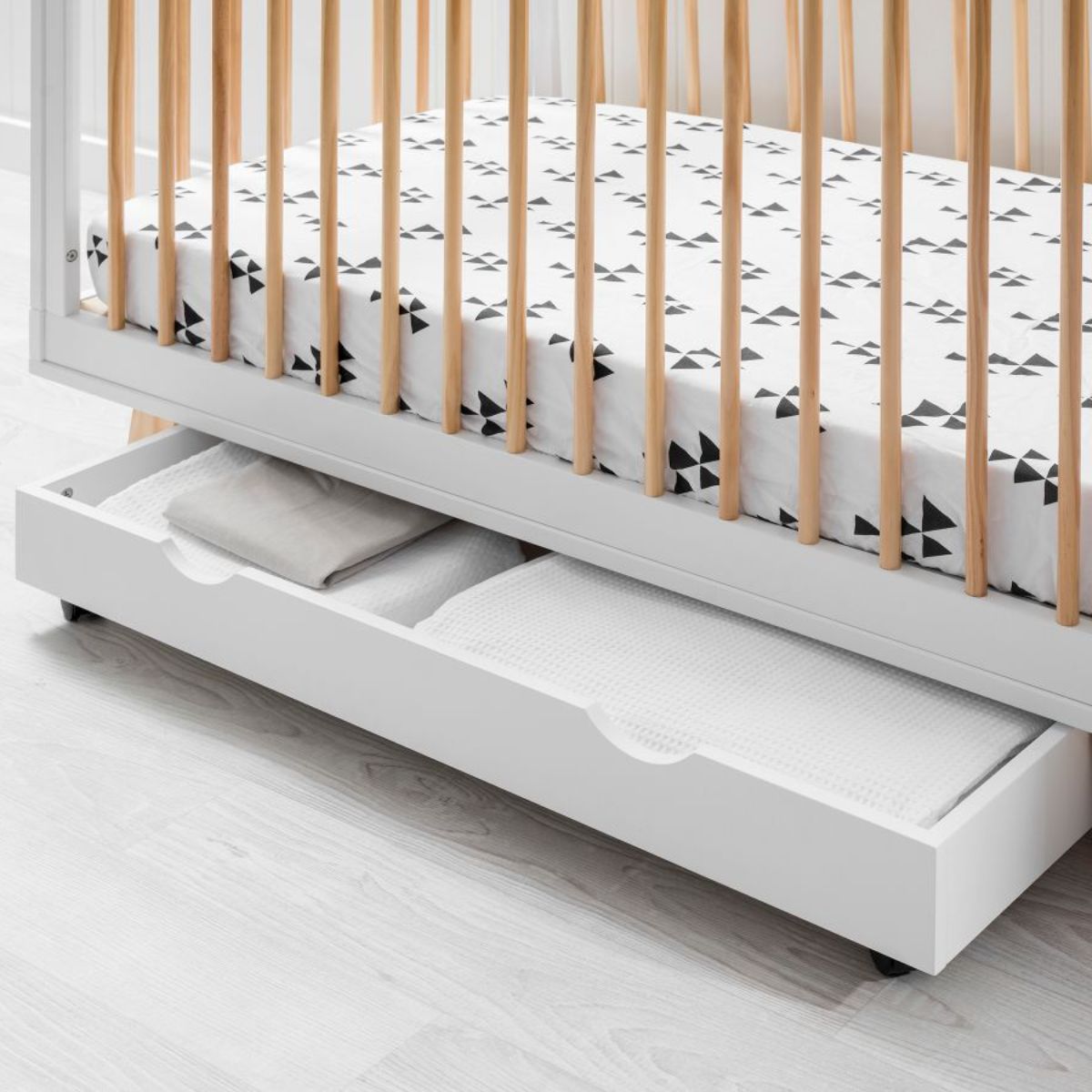 Mocka Under Cot Storage