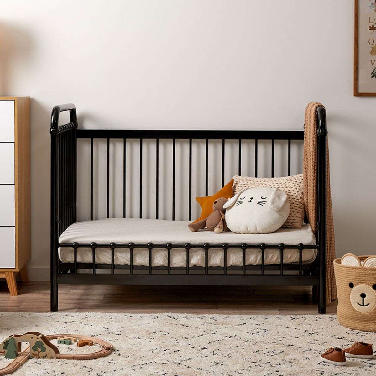 Sonata Black 3-in-1 Cot Conversion Bundle