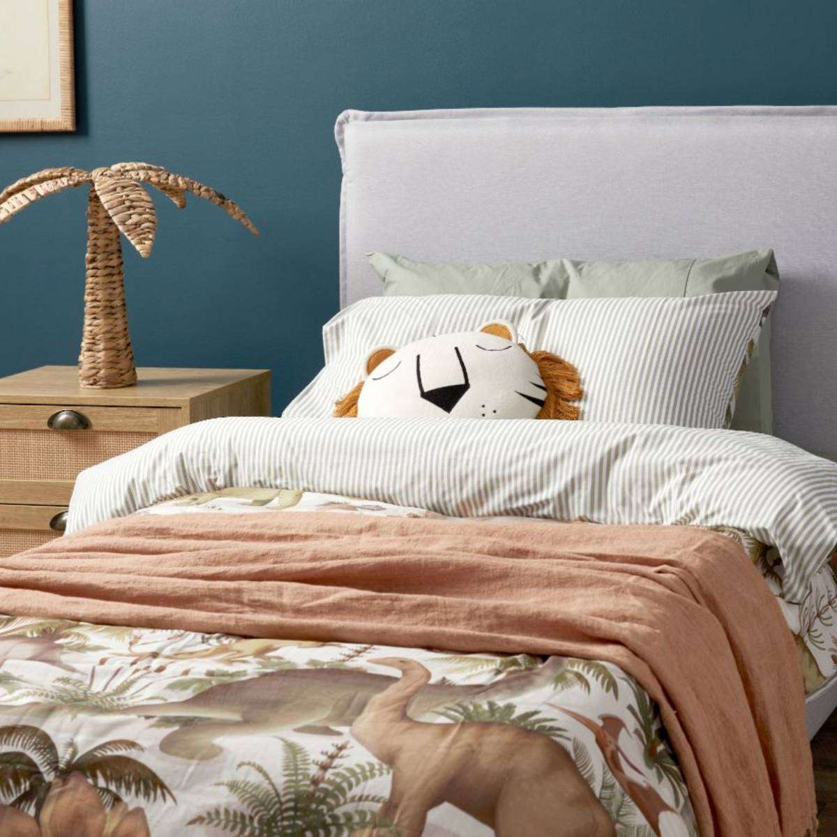 Peyton King Single Bed - Light Grey
