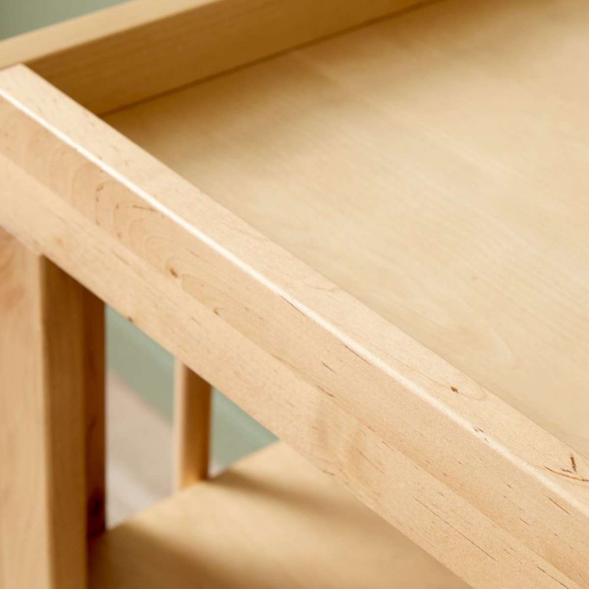 Aspen Change Table - Natural Birch