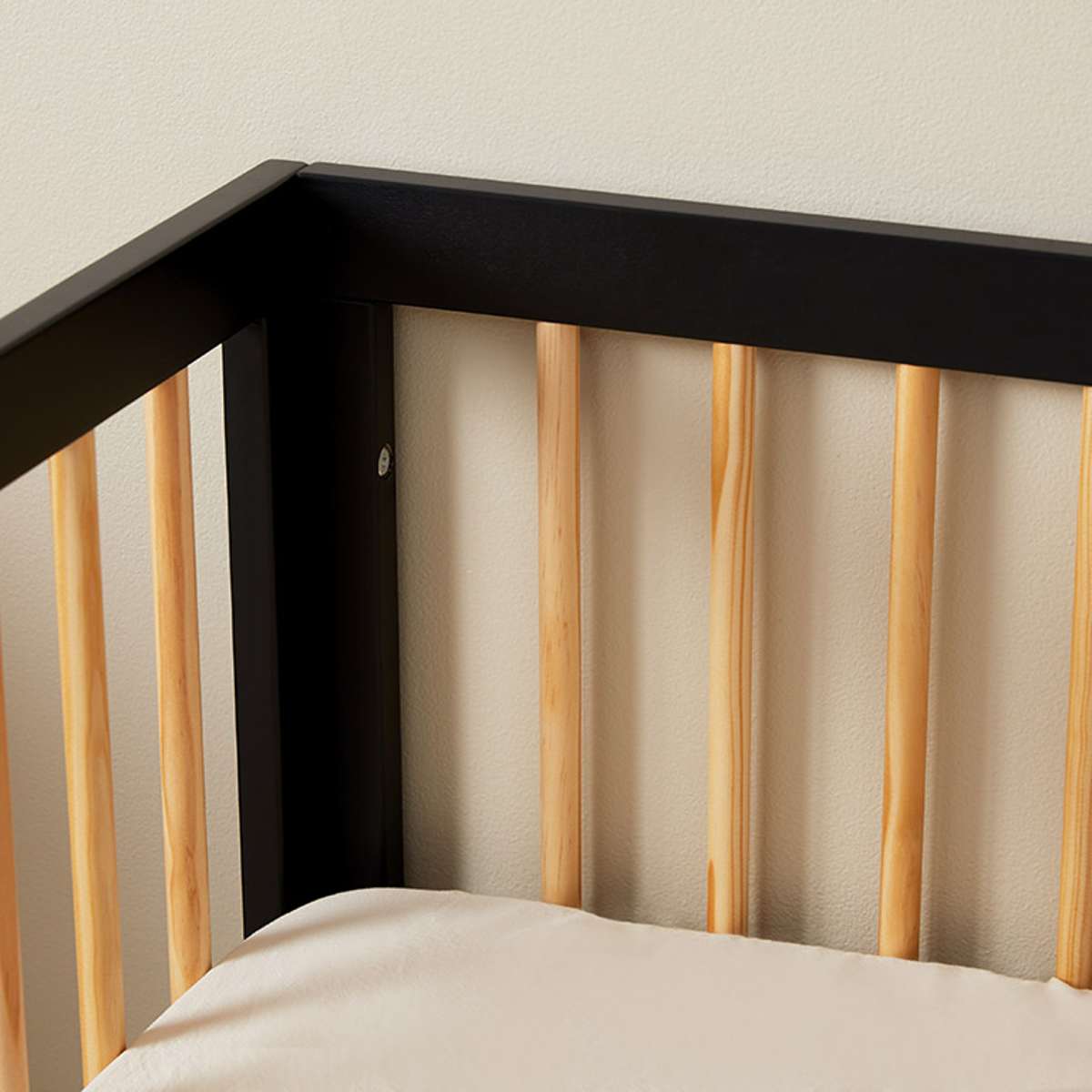 Aspen Classic Cot - Black/Natural - Mocka Australia