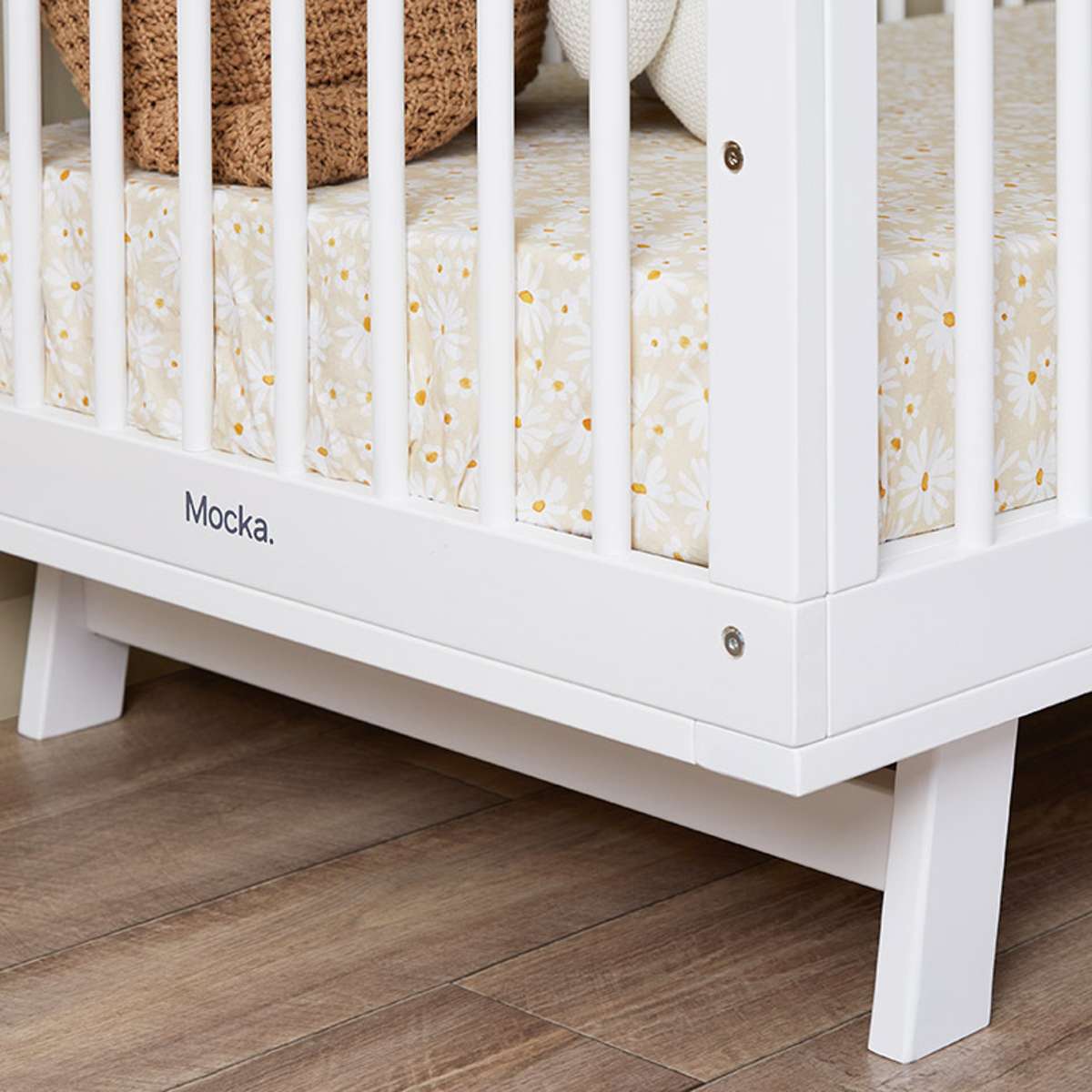 Aspen Classic Cot - White