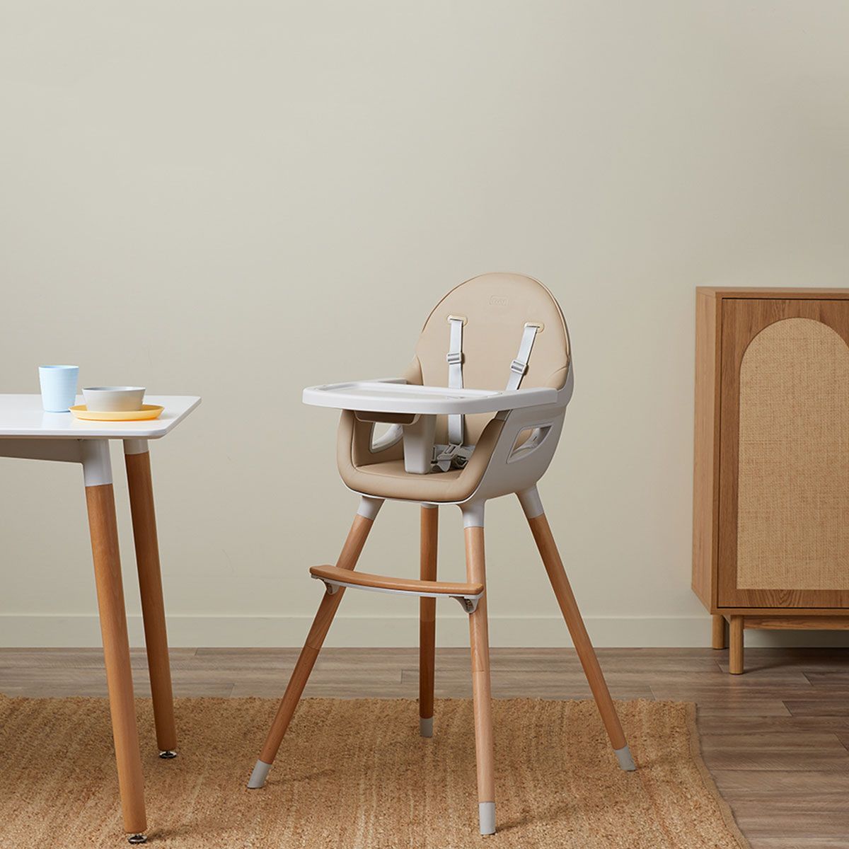 Aiden Highchair - Latte - Mocka Australia