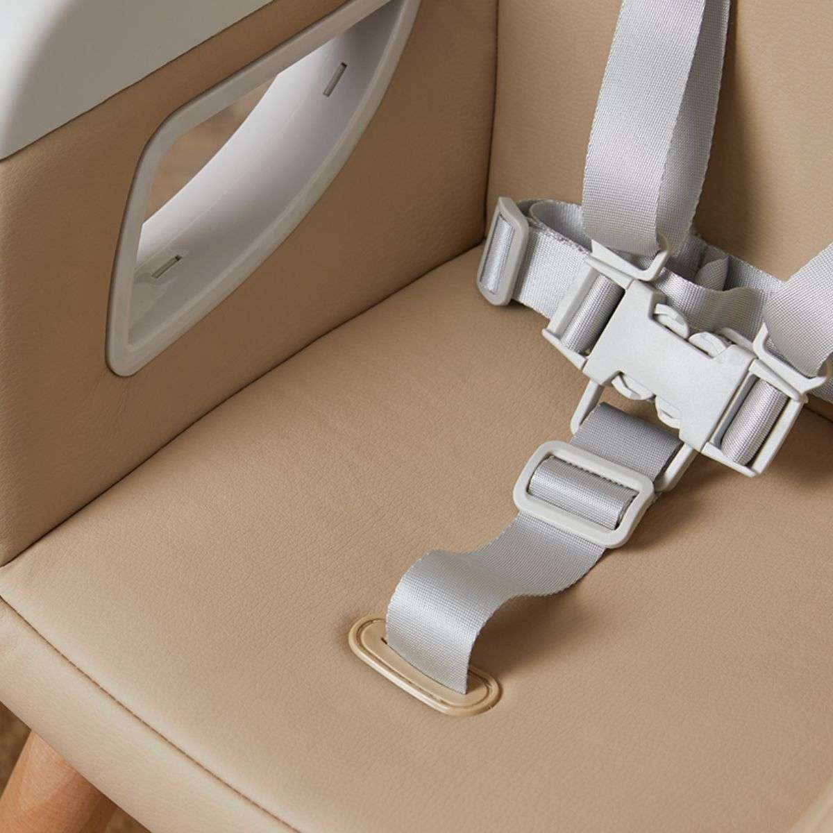 Aiden Highchair - Latte - Mocka Australia