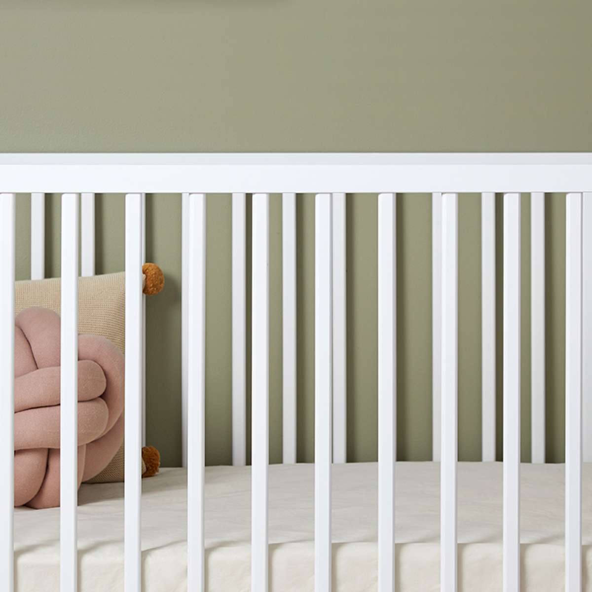 Aspiring Classic Cot - White