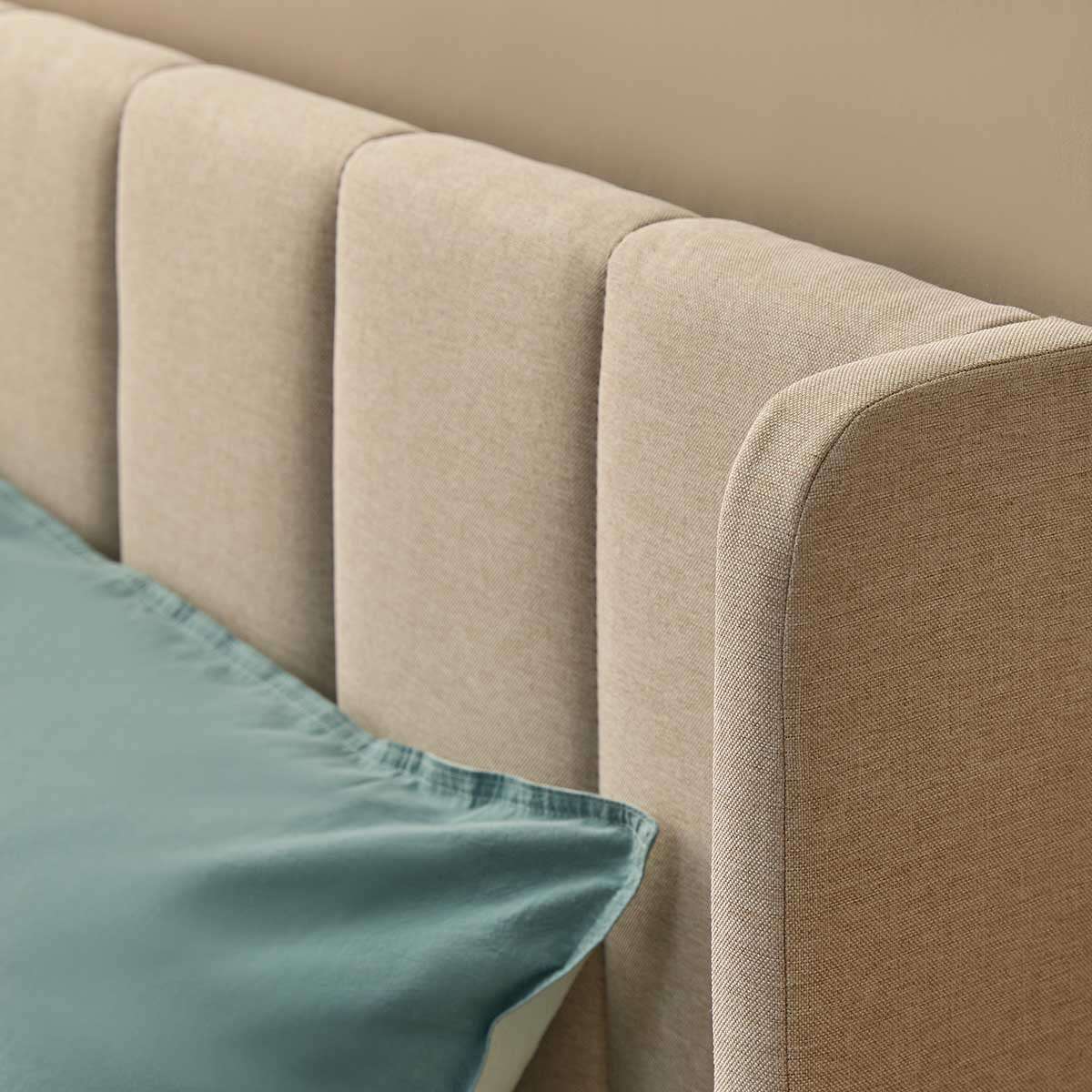 Quinn Double Bed - Natural
