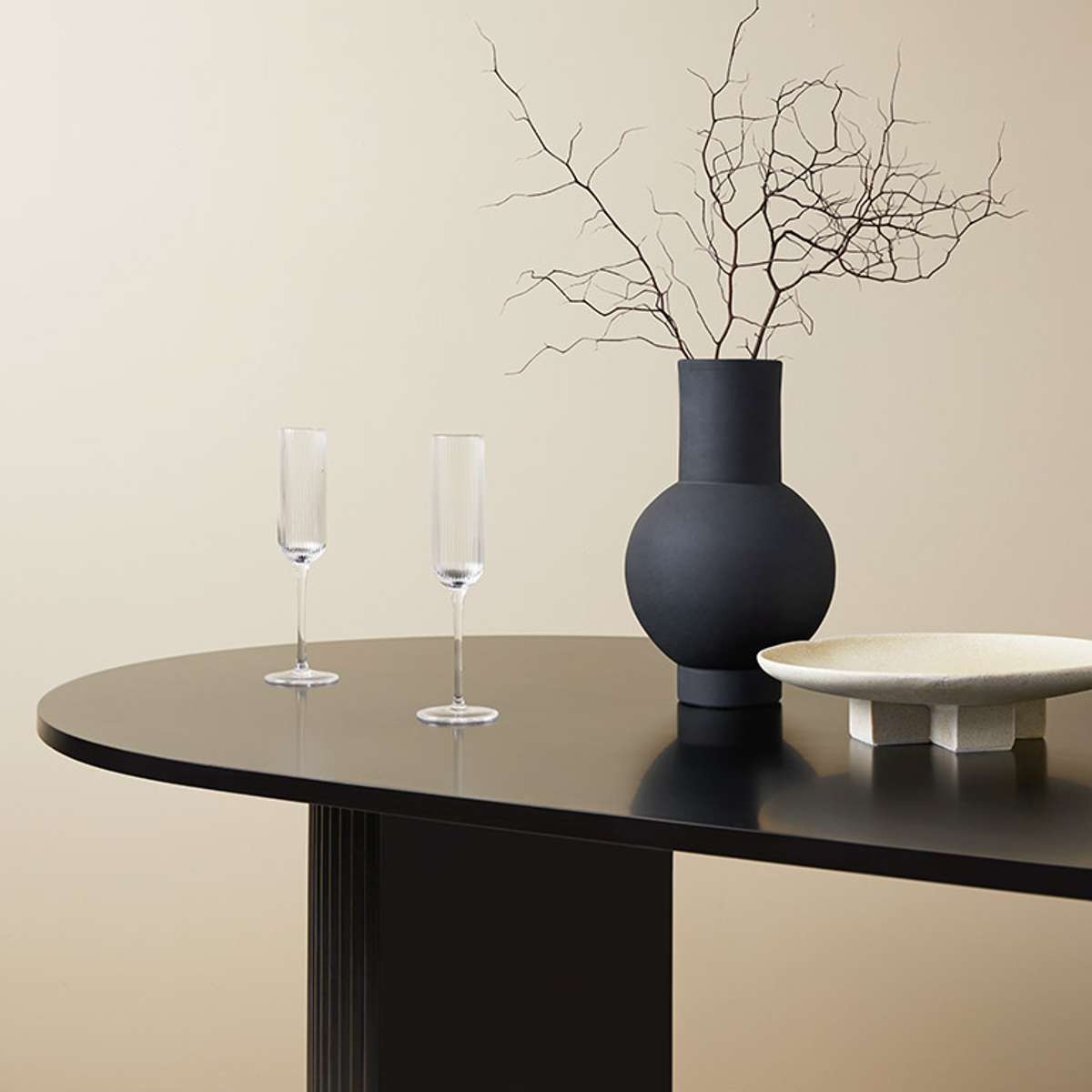 Eve 6 Seater Dining Table - Black