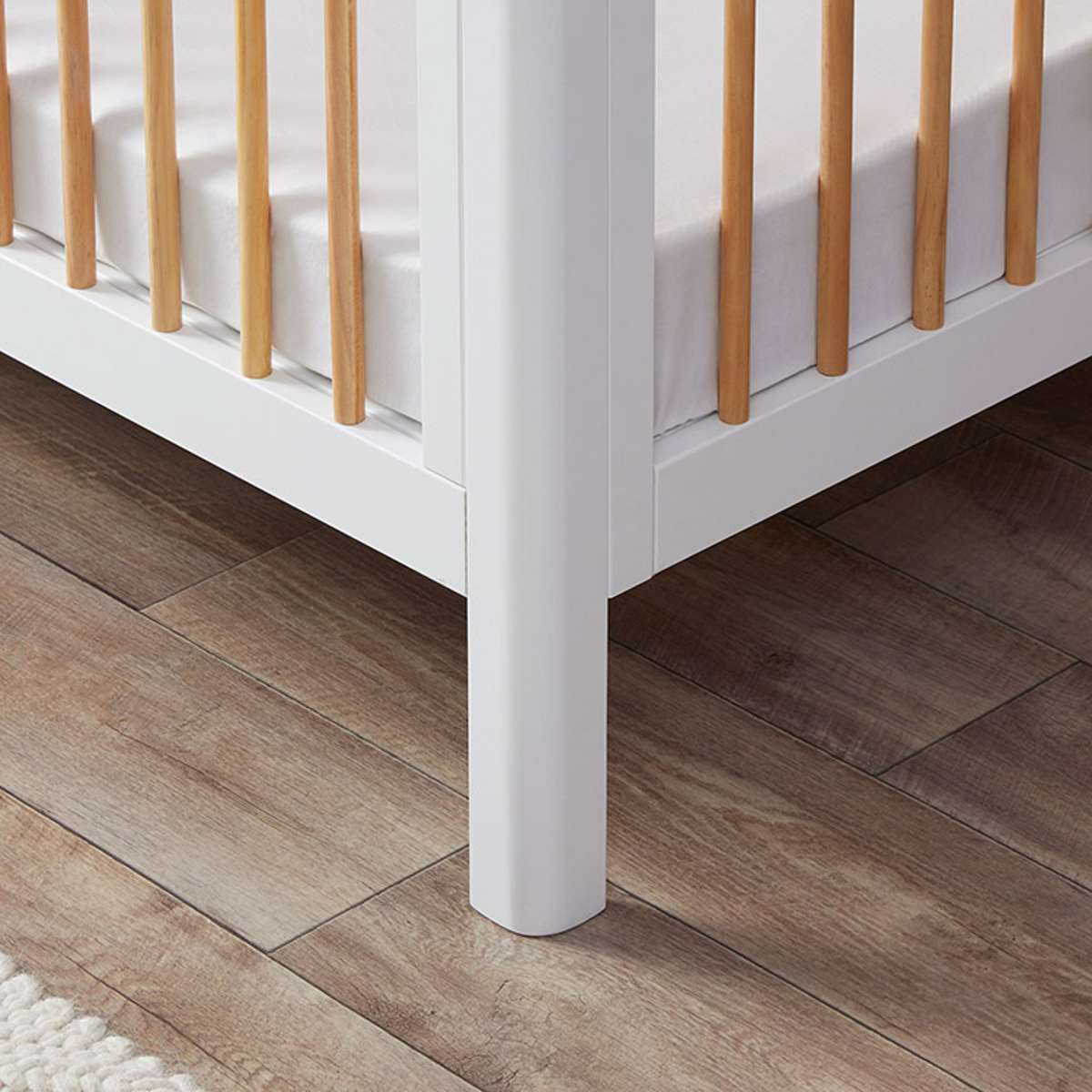 Fraser Coastal Cot - White/Natural