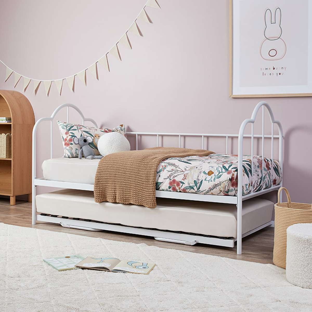 Dixie Day Bed With Trundle - White