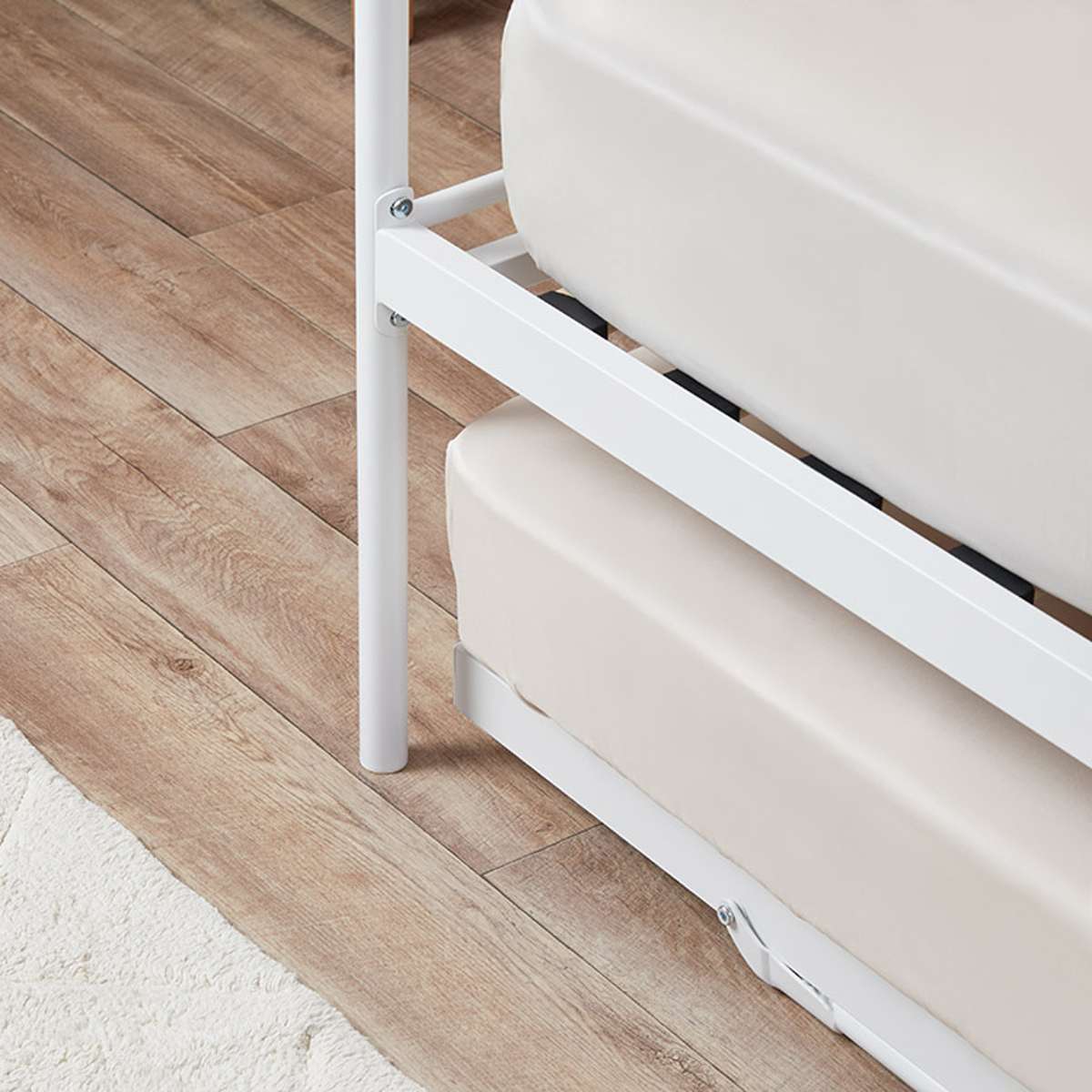 Dixie Day Bed With Trundle - White