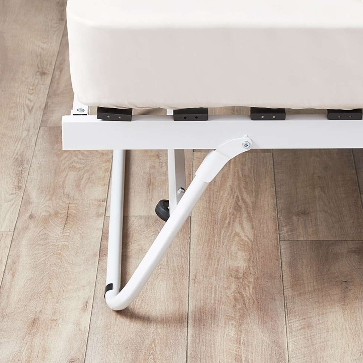 Dixie Day Bed With Trundle - White