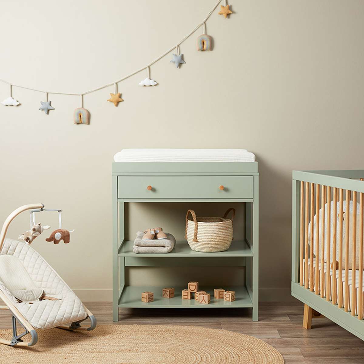 Aspen Mocka Sage Four Piece Nursery Furniture Set