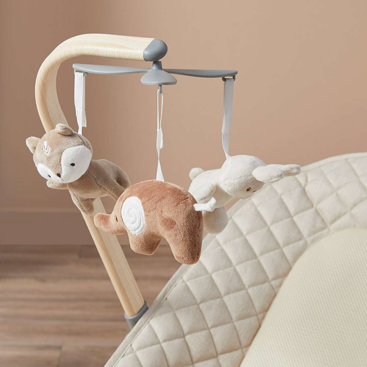 Raven Rocker - Natural: Foldable Baby Bouncer | Mocka