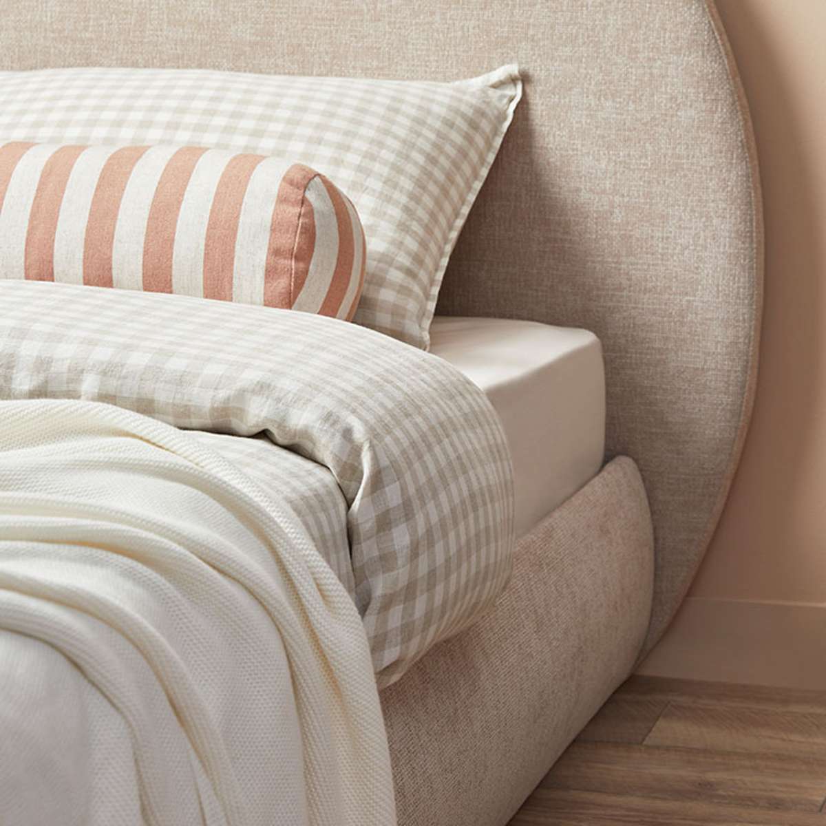 Arlo Arched Single Bed - Natural