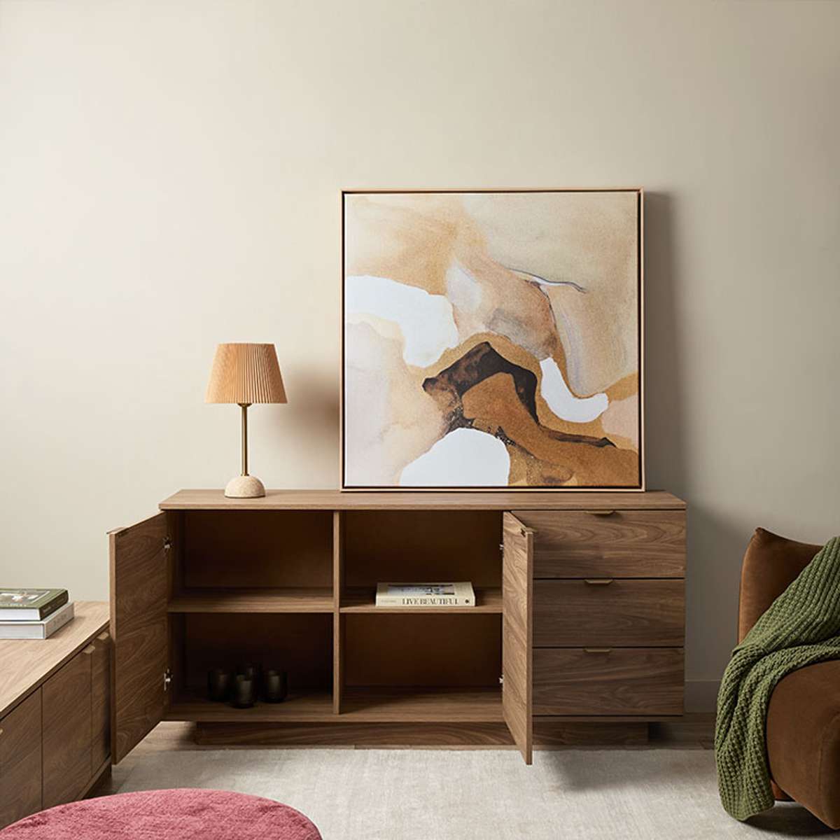 Maverick Buffet - Pecan