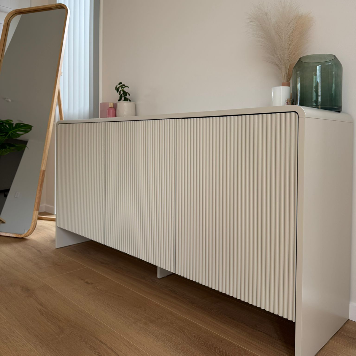 Majorca Buffet - Beige
