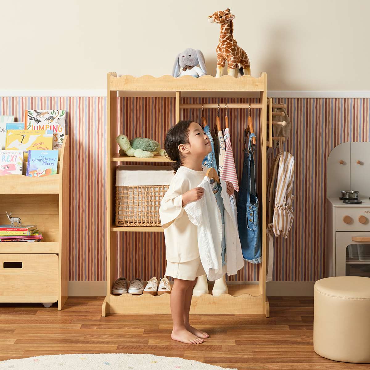 Theo Wardrobe