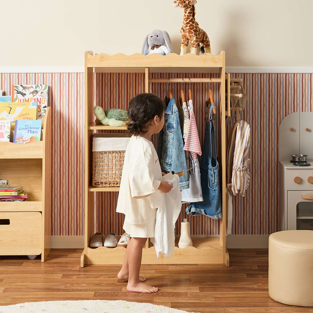 Theo Wardrobe