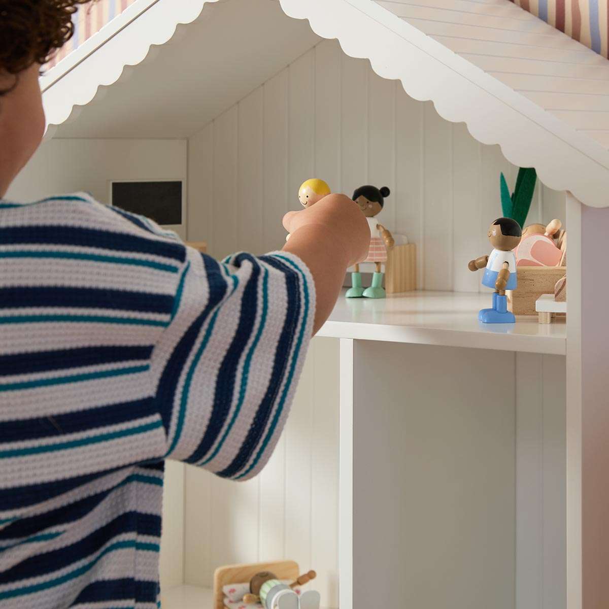 Scalloped Dollhouse Bookshelf