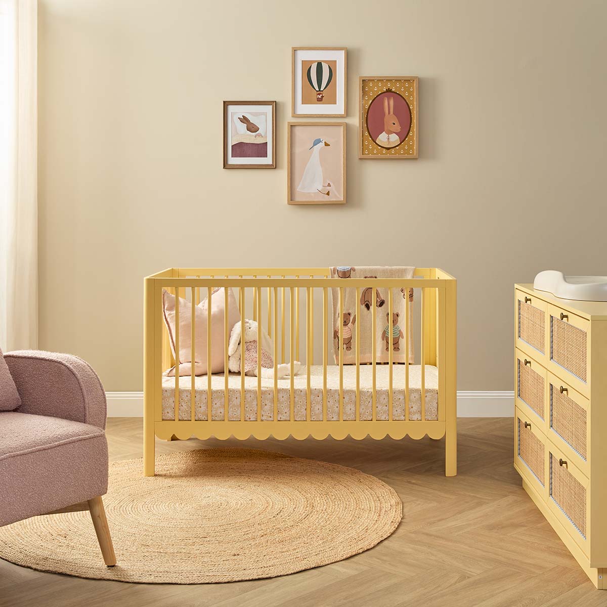 Maisie Scalloped Cot - Buttermilk