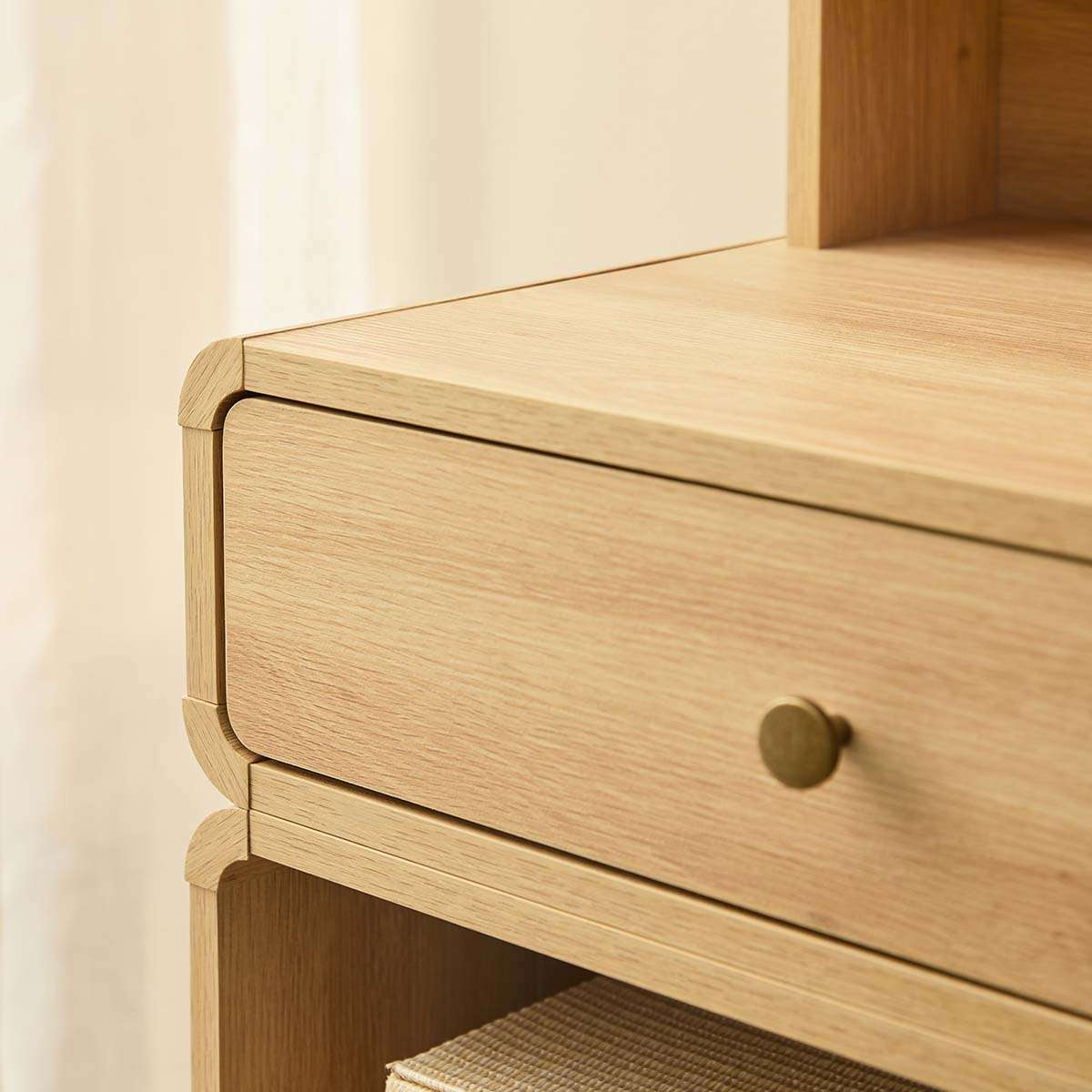 McKenna Make-Up Table - Natural