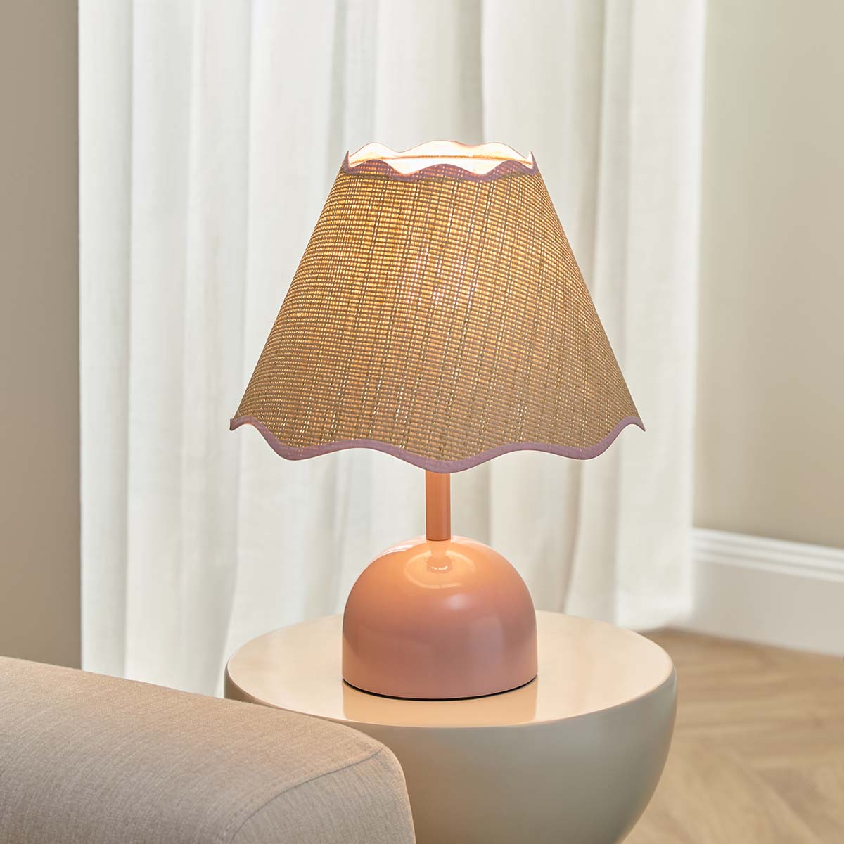Lilly Table Lamp