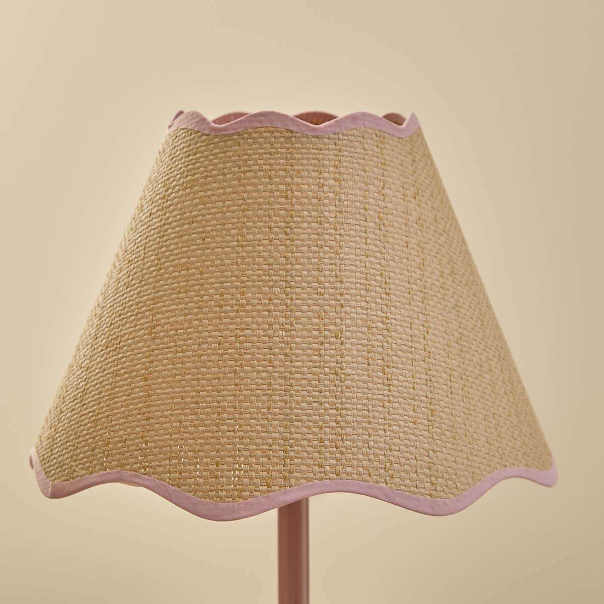Lilly Table Lamp
