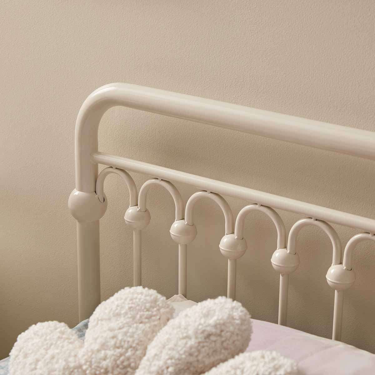 Classic Cottage Bed - King Single - Cream