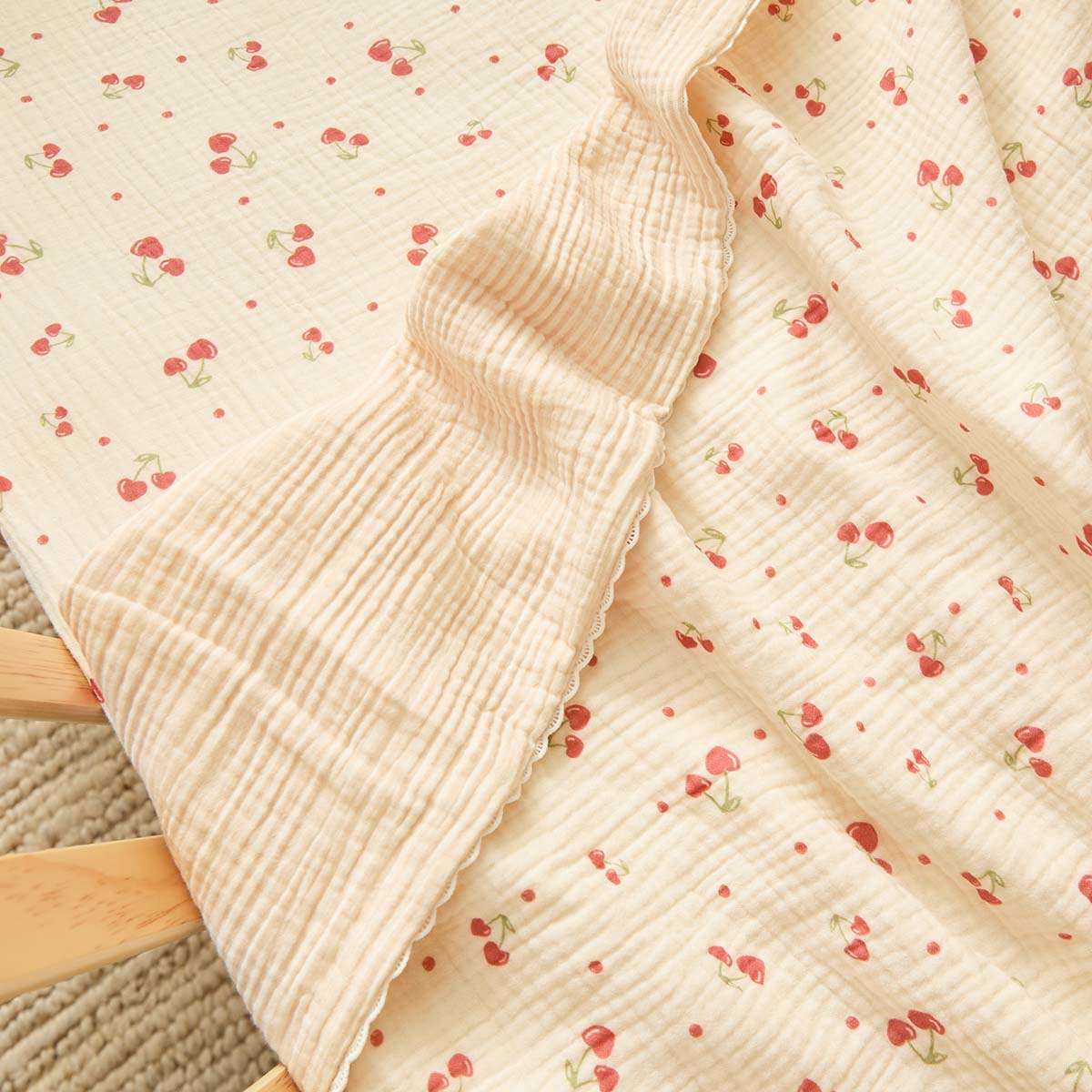 Organic Cotton Blanket - Cherry Heart
