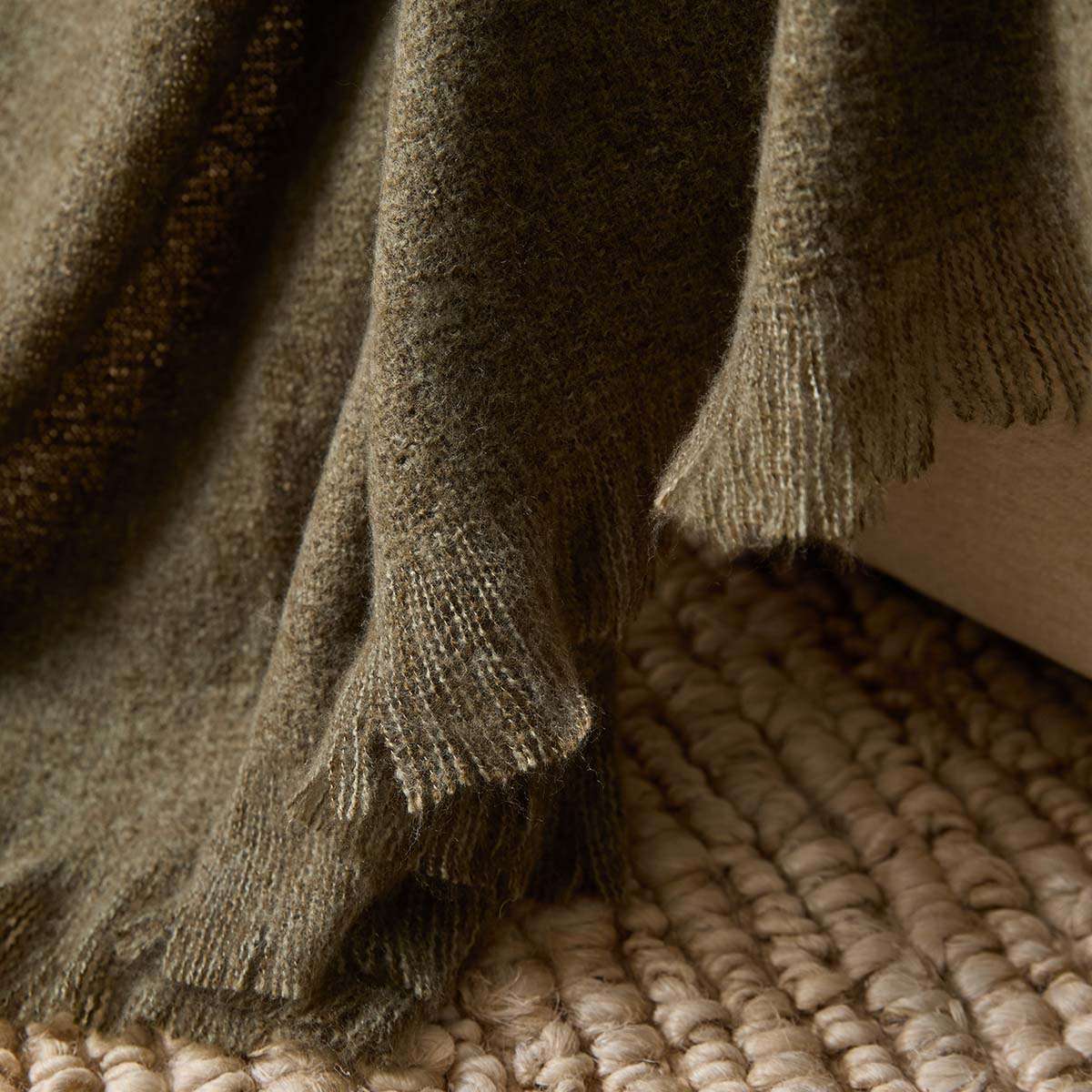 Mocka Throw Blanket - Dark Green