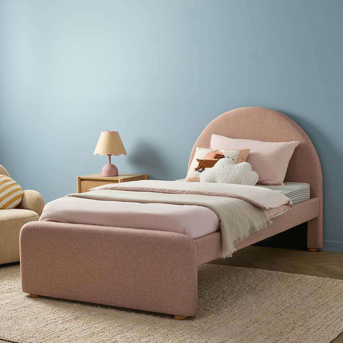 Amelie King Single Bed - Pink