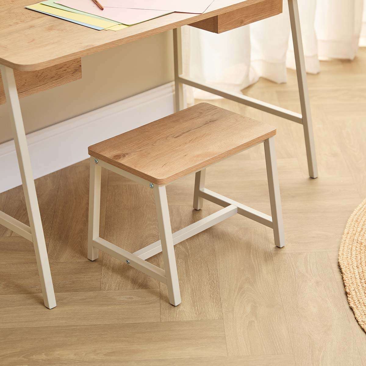 Spotty Craft Table And Stool Set - Cream