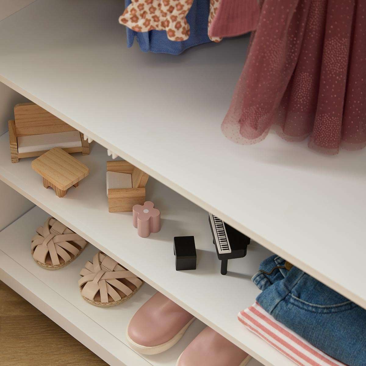 Dollhouse Wardrobe - Pink