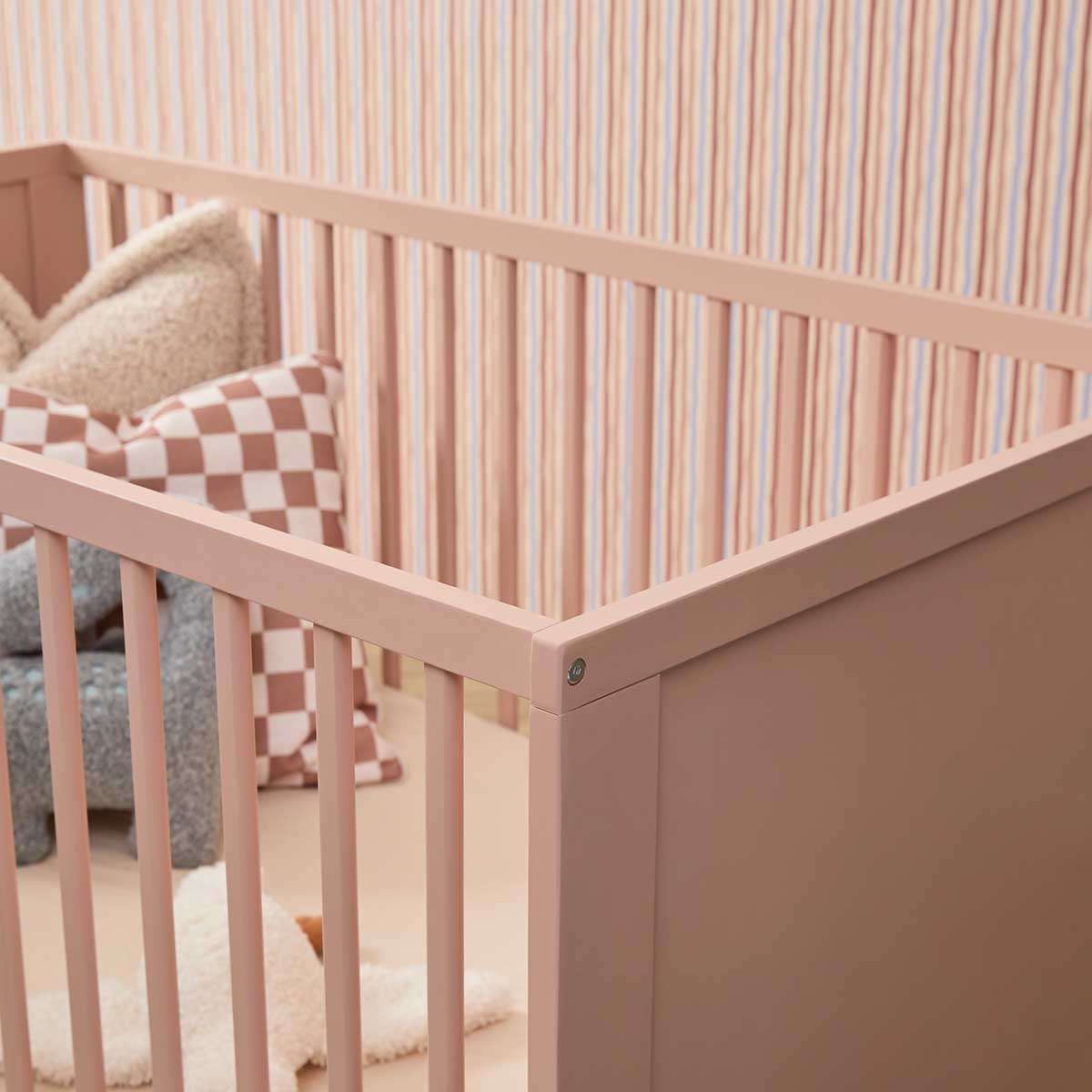 Aspiring Classic Cot - Pink