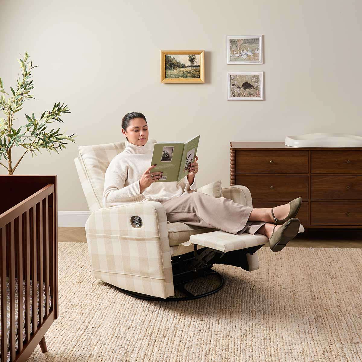 Penny Gingham Recliner And Swivel Chair - Cream
