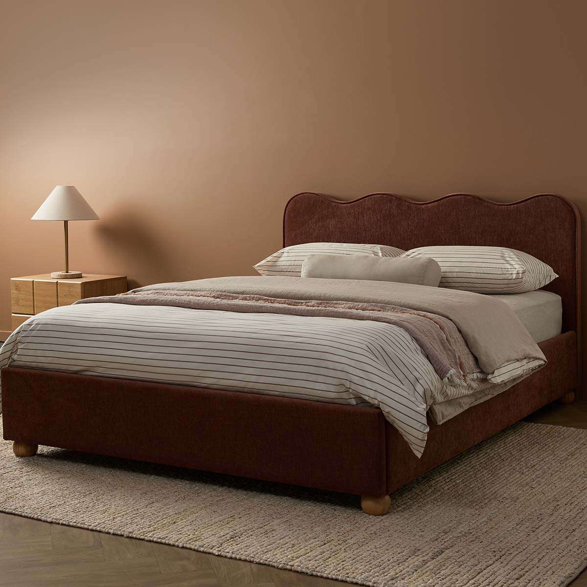 Alma Wavey Queen Bed - Cinnamon