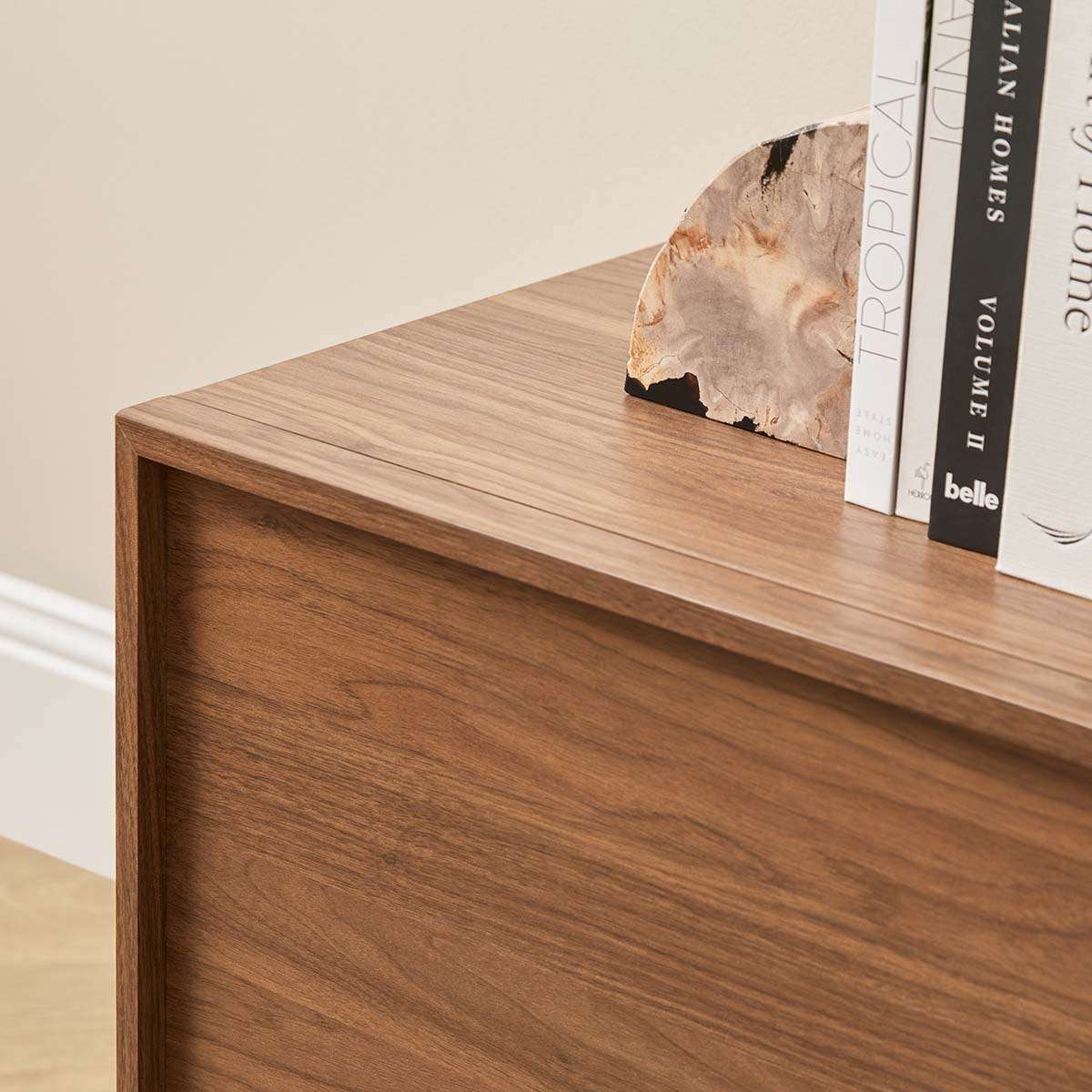 Osaka Large Entertainment Unit - Walnut