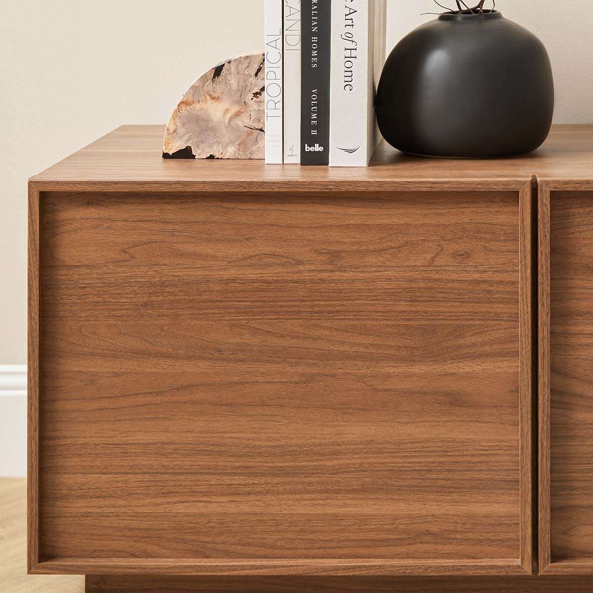 Osaka Large Entertainment Unit - Walnut