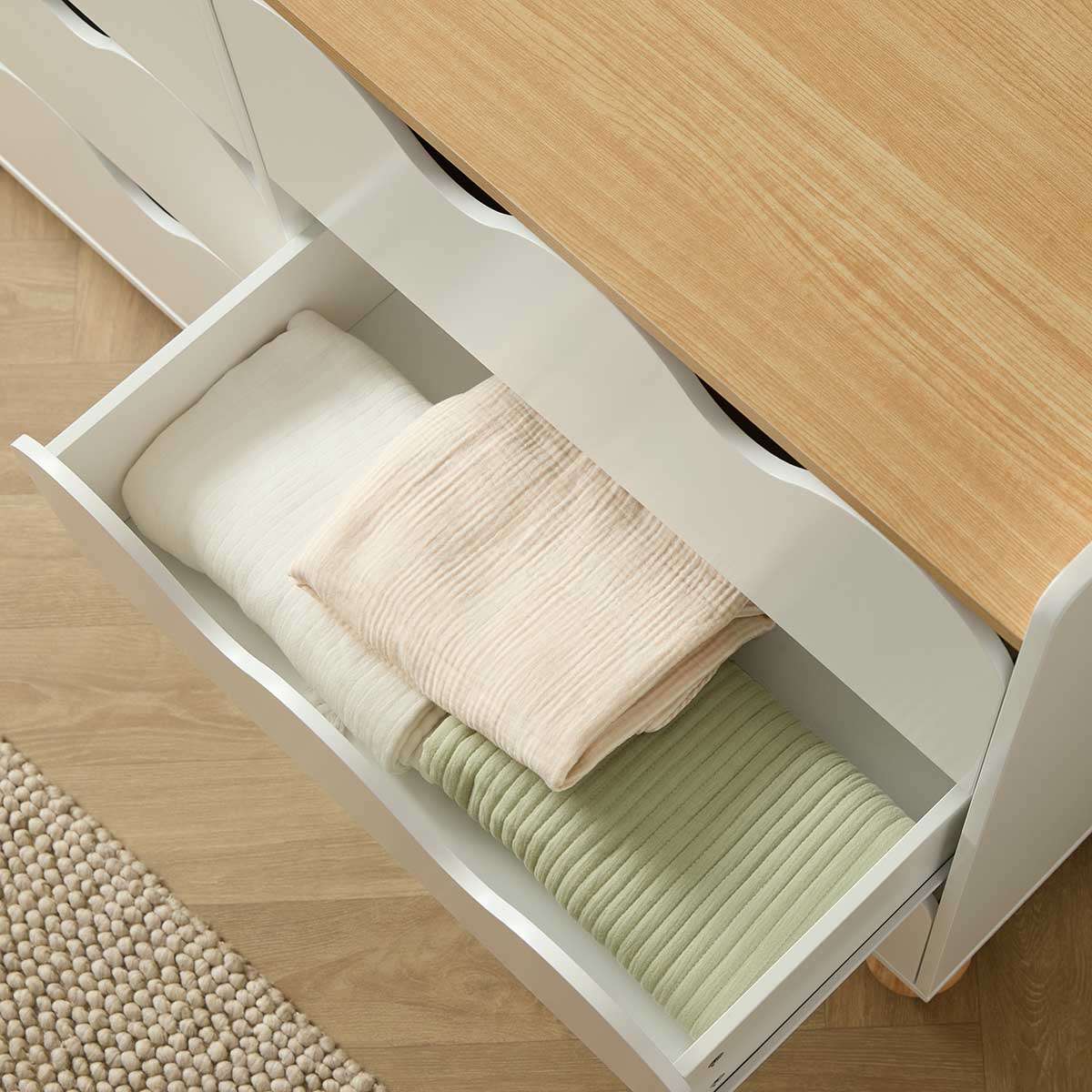 Arki Ripple Six Drawer - White/Natural