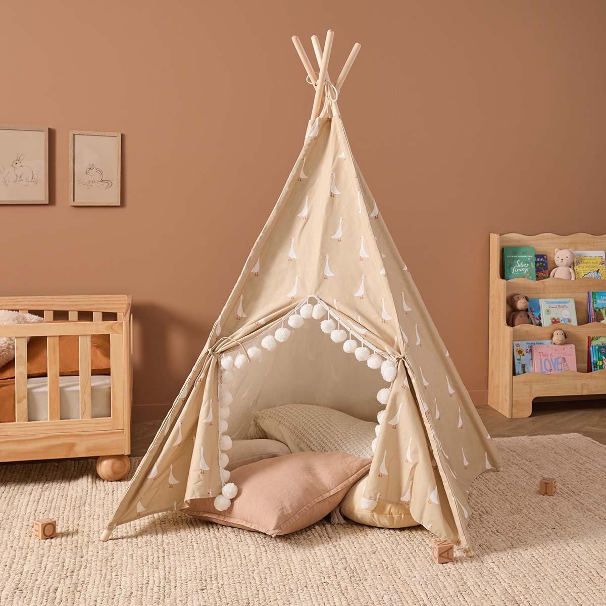 Henley Pompom Teepee - Goose
